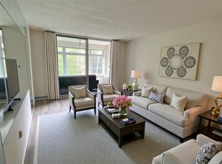 1681 NW 70th Ave APT 304, Plantation, FL 33313