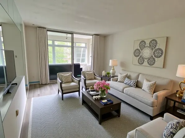 1681 NW 70th Avenue #304, Plantation, FL 33313