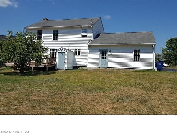 Large backyard for playing all kinds of sports!