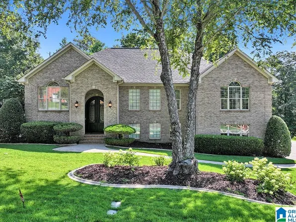 209 Montreal Cir, Birmingham, AL 35211