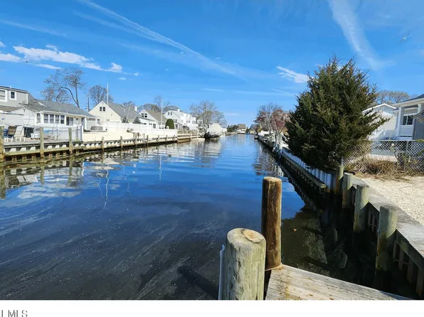 17 Lagoon Drive E, Brick, NJ 08723