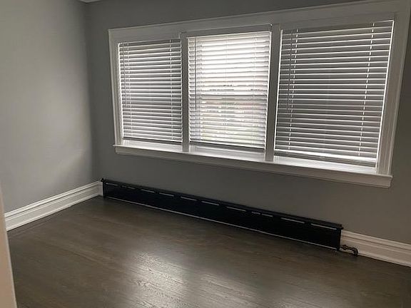 3rd image of 74 Grant St #2R