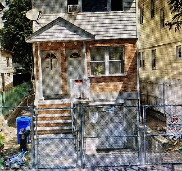 1st image of 106-41 Waltham St Floor 2