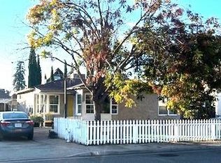 218 Pinkston Ave, Oakdale, CA