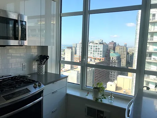 Rented by NY Living Solutions | media 7