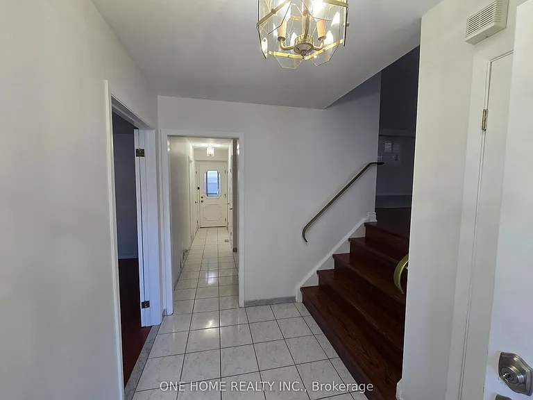 223 Elmwood Rd — Photo 4