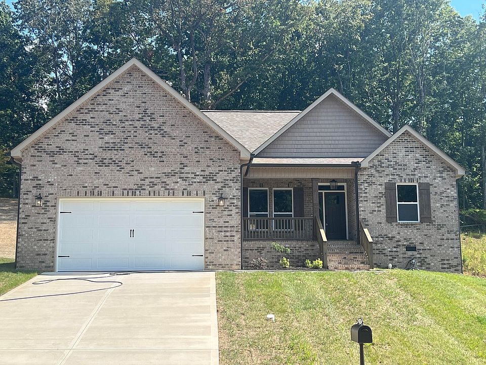 1st image of 557 Carrington Blvd