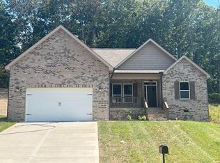 557 Carrington Blvd, Lenoir City, TN 37771