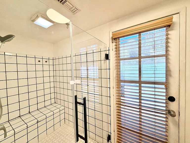 23986 Falconer Dr — Photo 16