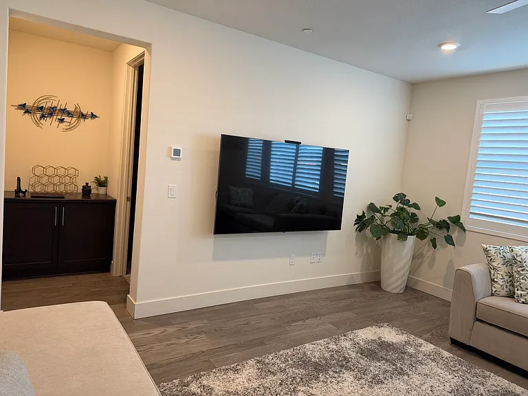 6370 Longview St — Photo 25