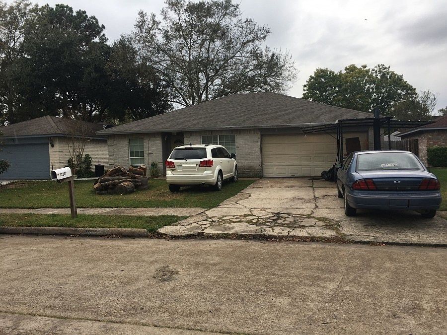 1st image of 12239 Kings Meadow Dr