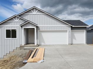 2638 NE Claire Rd #199, Estacada, OR 97023