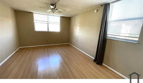 1810 N Lauderdale Ave #2401 — Photo 7