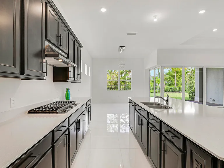 10815 Stellar Cir — Photo 20