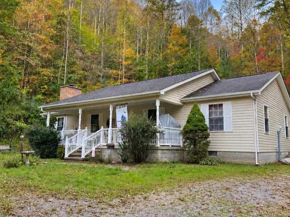 955 Rock Fork Rd, Garrett, KY 41630