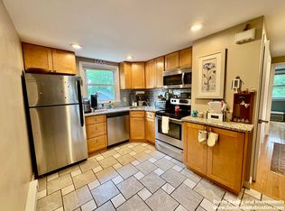30 Parker St APT 3, Quincy, MA 02169