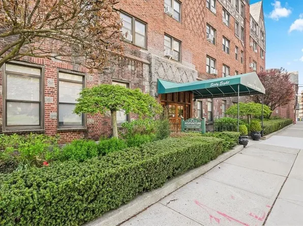 68 E Hartsdale Avenue #3E, Hartsdale, NY 10530