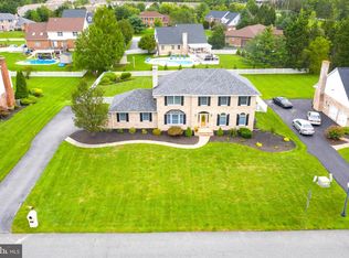 4 Rice Dr, Bear, DE 19701