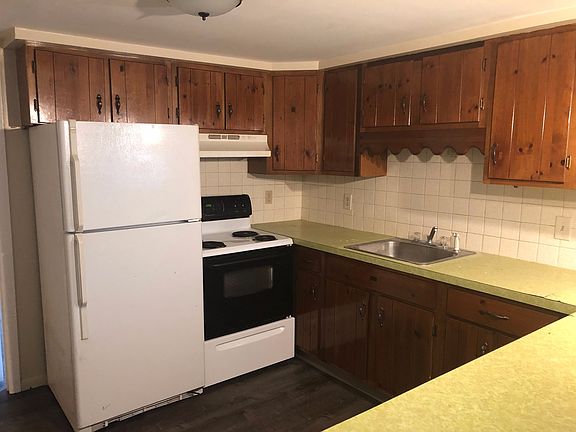 5th image of 358-362 Edwards Ave N #358-10