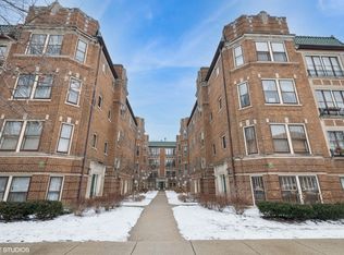 719A Hinman Ave APT 3S, Evanston, IL