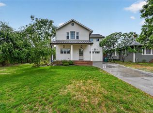 913 7th St, Berthoud, CO 80513