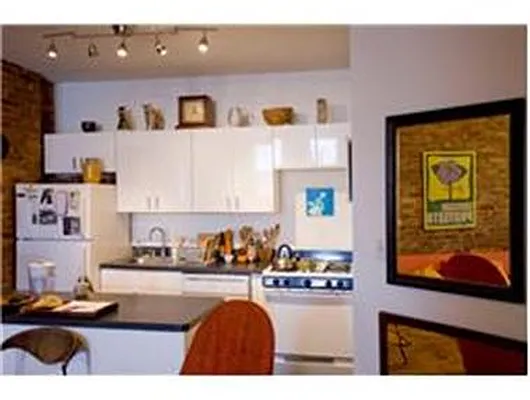 Rented by Douglas Elliman | media 32