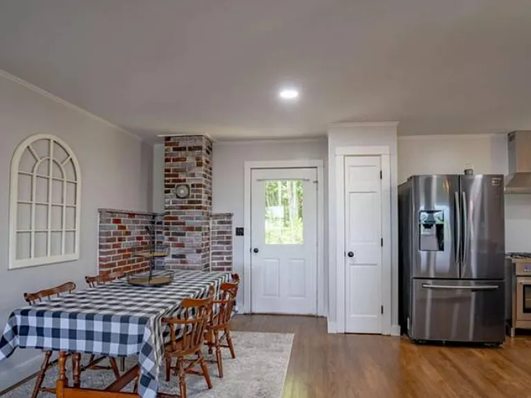 14 Gifford Ln — Photo 24