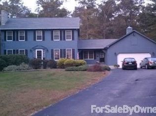 12 Whispering Pines Ter, West Greenwich, RI 02817