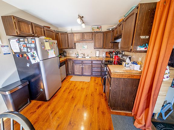 3rd image of 30 Absaroka Dr