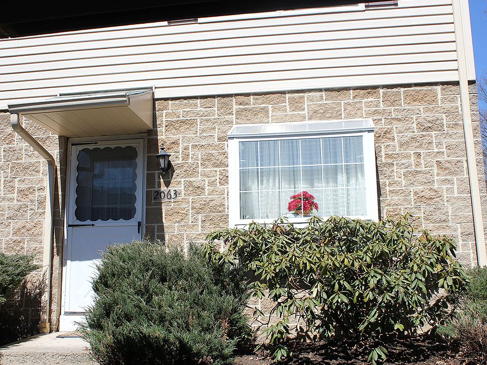 1st image of 2063 Mary Ellen Ln