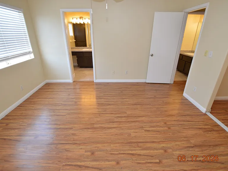 5738 Wind Dancer Dr — Photo 7