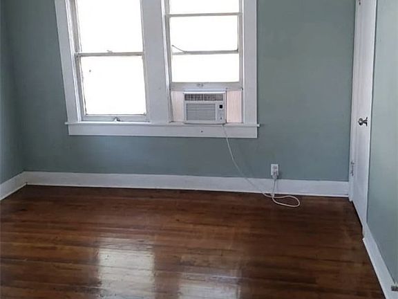 3rd image of 1717 15th St