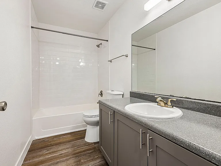 Wood Ridge Villas — Photo 11