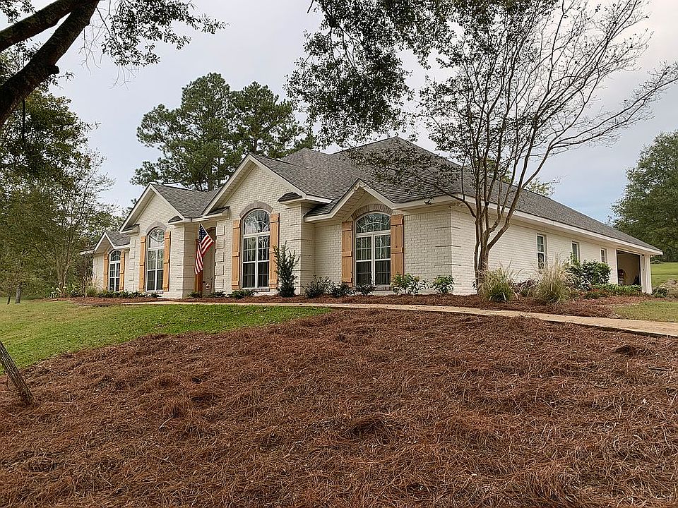 1st image of 304 Hillbrook Dr