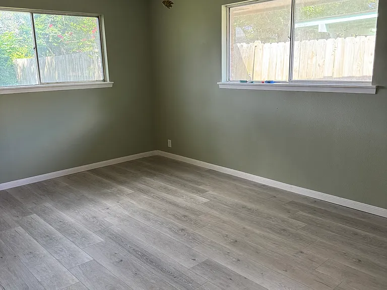 4629 Janssen Dr — Photo 13