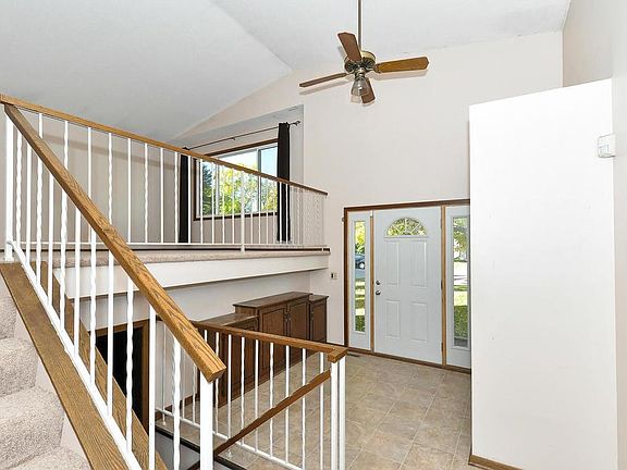 4th image of 7584 Louisiana Ave N