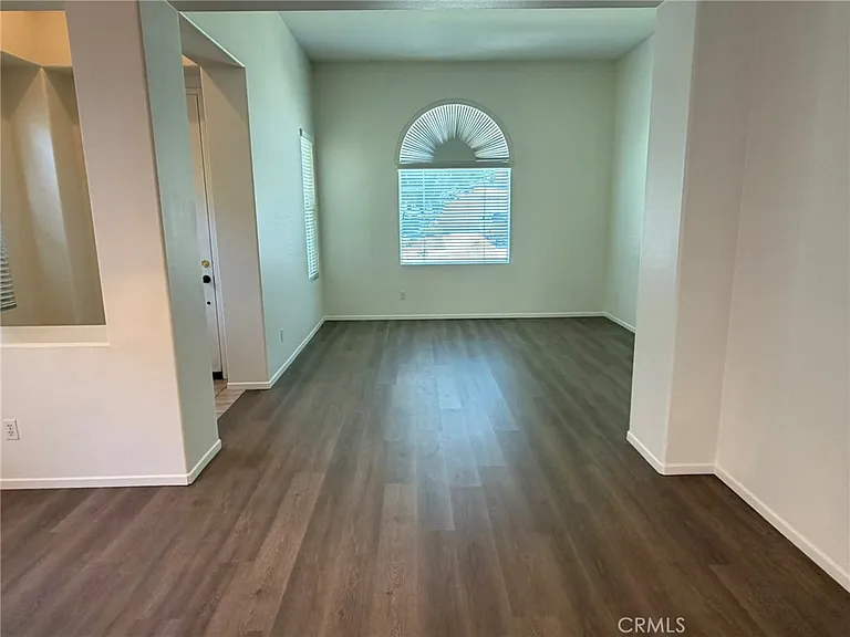 36168 Leeds St — Photo 7