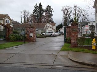 88 Weldwood Dr, Lebanon, OR 97355