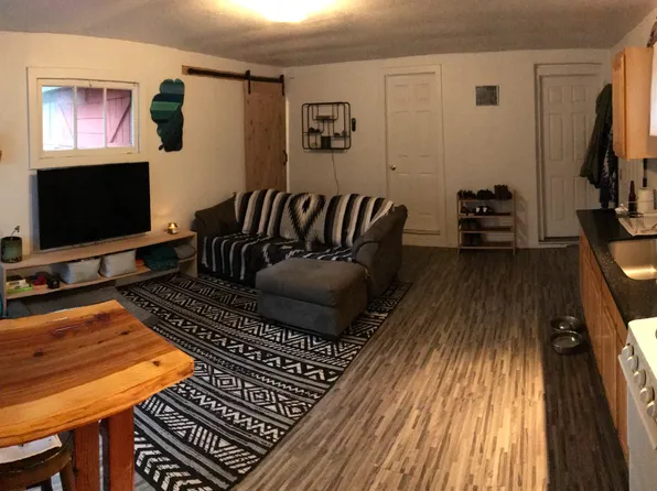 2573 Kubel Ave, South Lake Tahoe, CA 96150