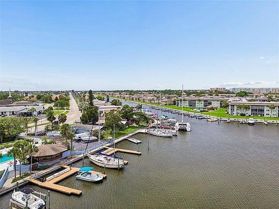 2nd image of 4939 Floramar Ter APT 610