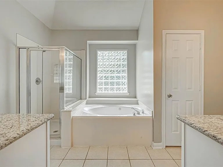 23767 River Place Dr — Photo 16