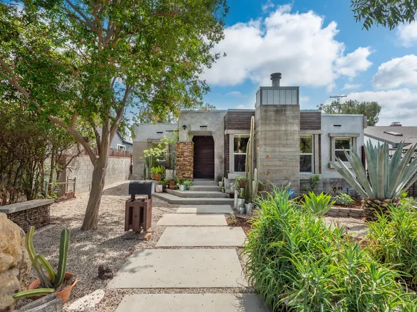 21914 Velicata St, Woodland Hills, CA 91364