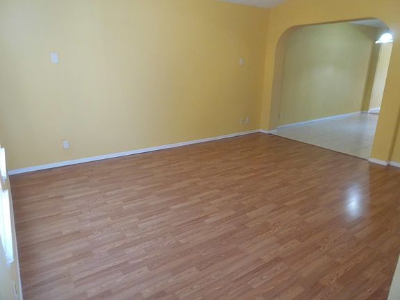 4th image of 10863 Golden Sands Dr