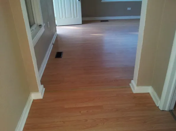 1213 E Fox St, South Bend, IN 46613