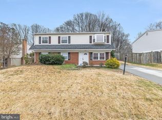 14221 Lindendale Rd, Woodbridge, VA 22193