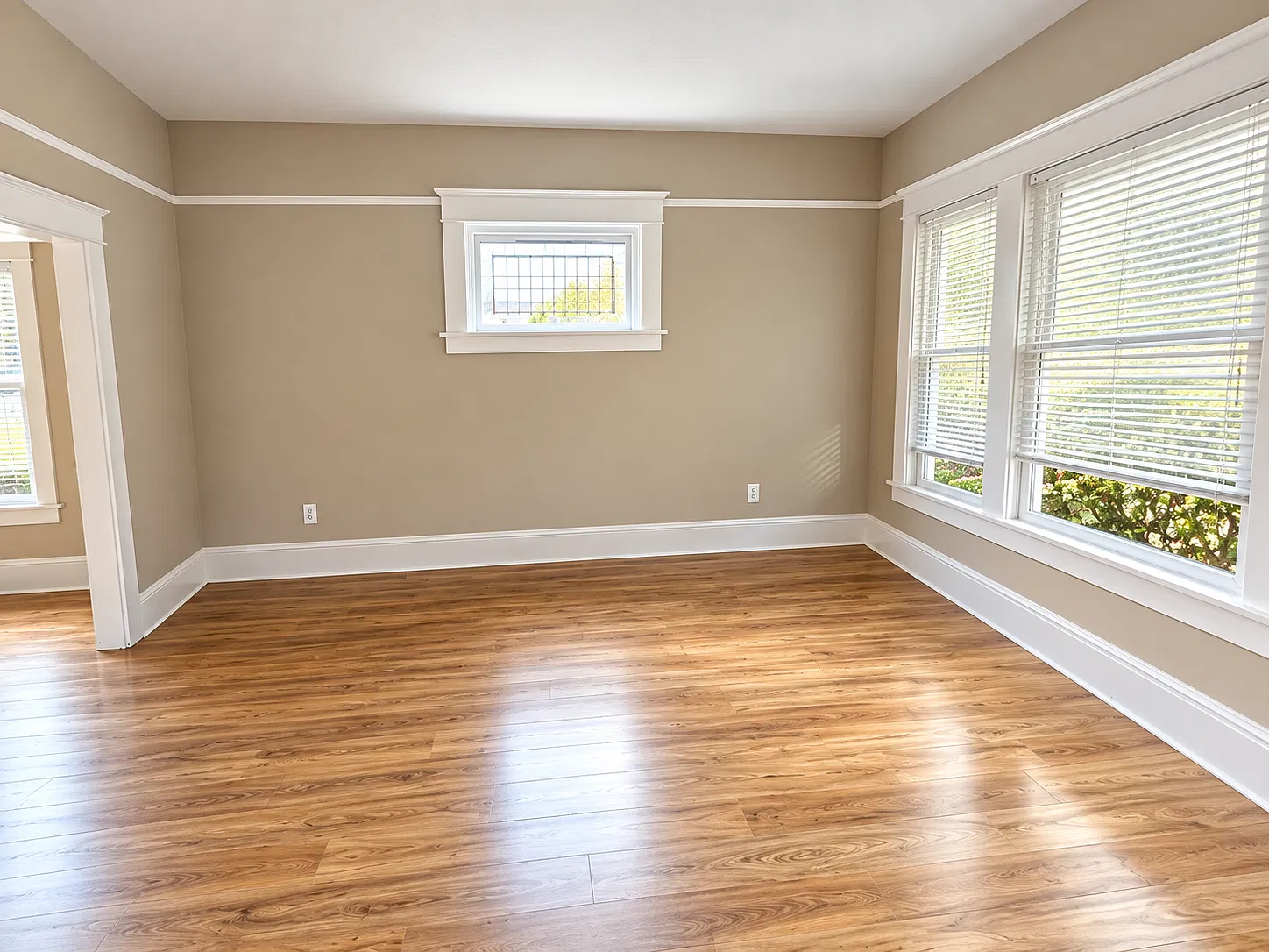 2 bed, 900 sqft, $2,600 — Photo 4
