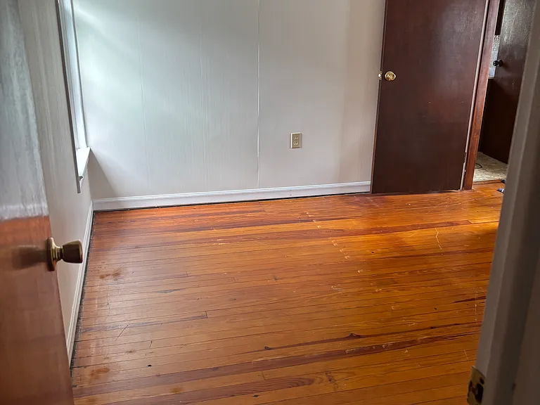 423 Church St — Photo 27