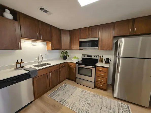 Park 3025 Apartments, 3025 NE 137th St APT 107, Seattle, WA 98125