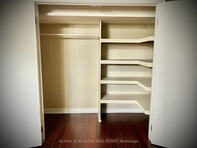 63 Bunnell Cres #BASEMENT — Photo 9