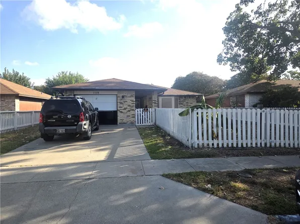 1118 Ontario Dr, Corpus Christi, TX 78418